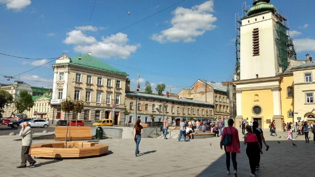 Smart Apartment On Filatova Лвив Екстериор снимка